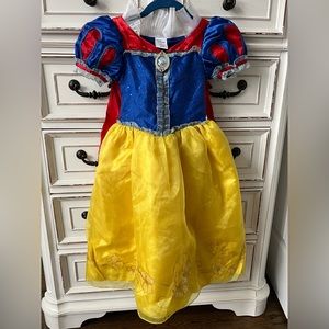 Girls, snow white costume with headband